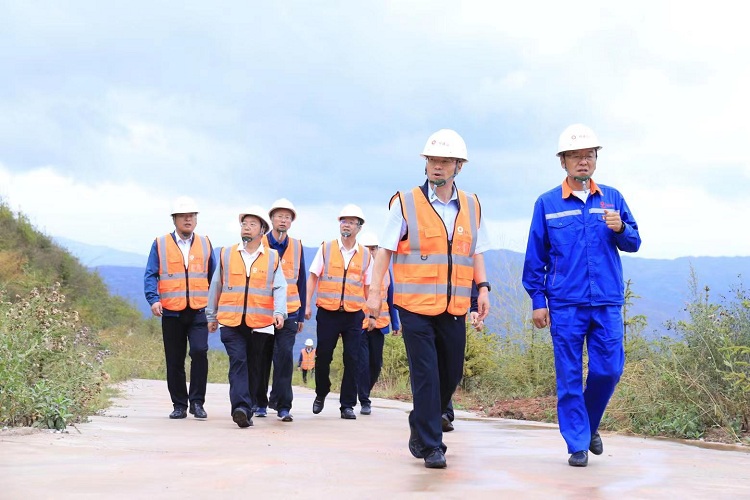 1661166780856279.jpg 礦山.jpg