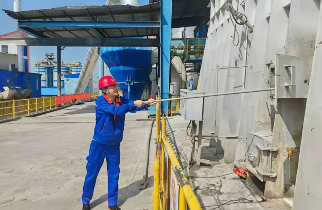 1746524399944701.jpg 2.jpg