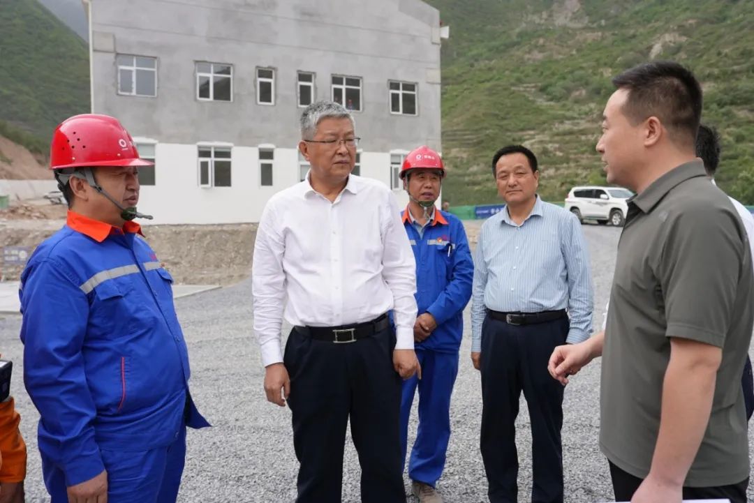 1748435335590997.jpg 張隴南調研.jpg