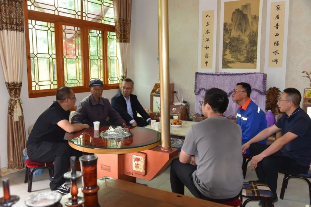 1749519280390854.jpg 幫扶1.jpg