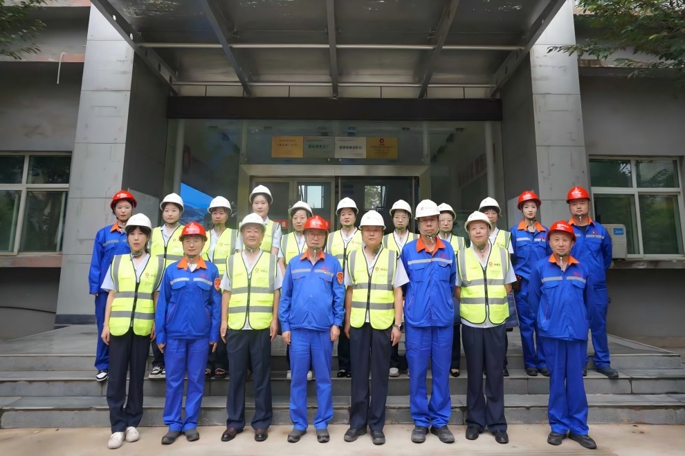 1756783928504587.jpg 4.jpg